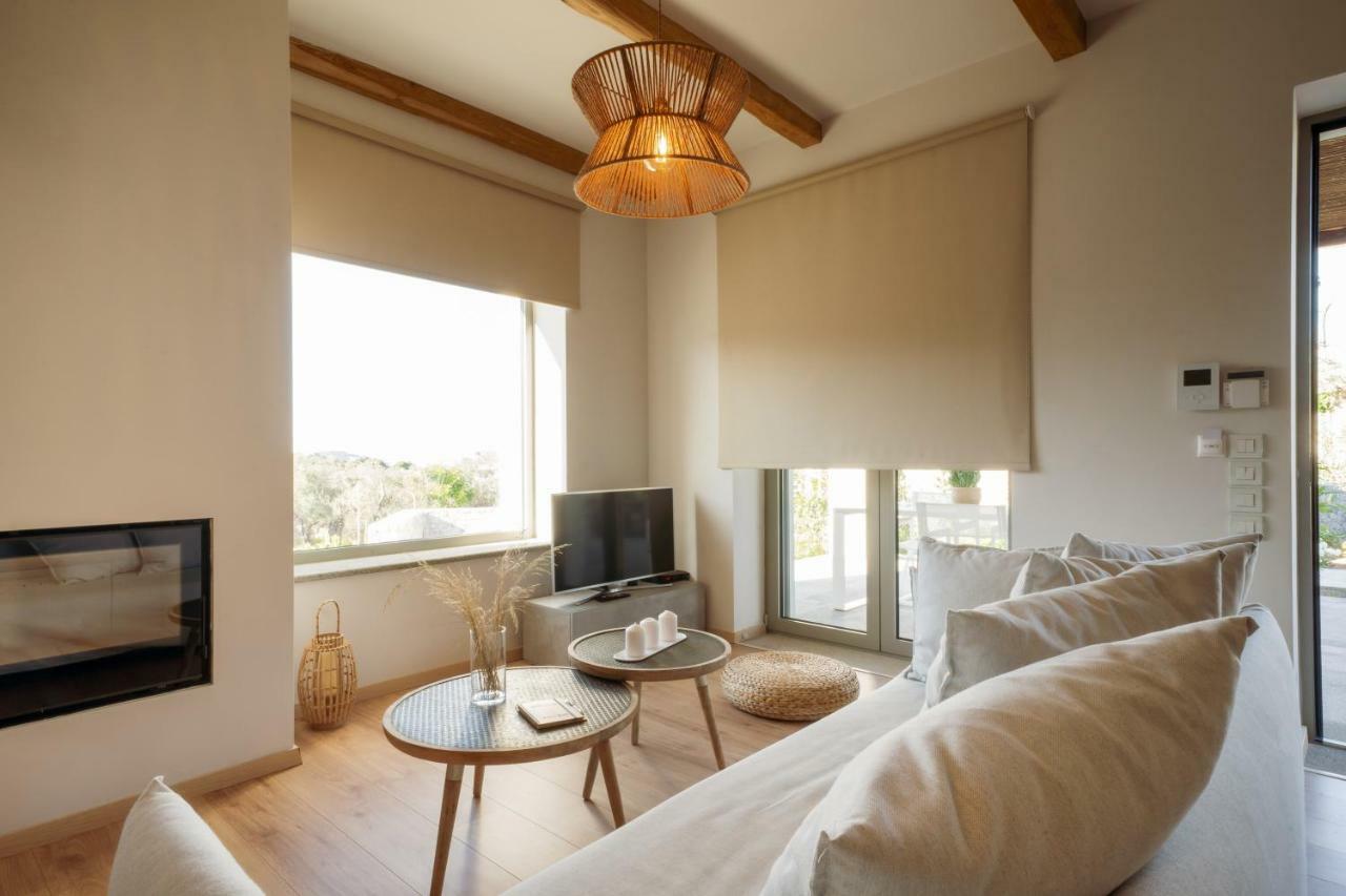 Elies Residences Luxury Apartments Mytilene Exterior photo
