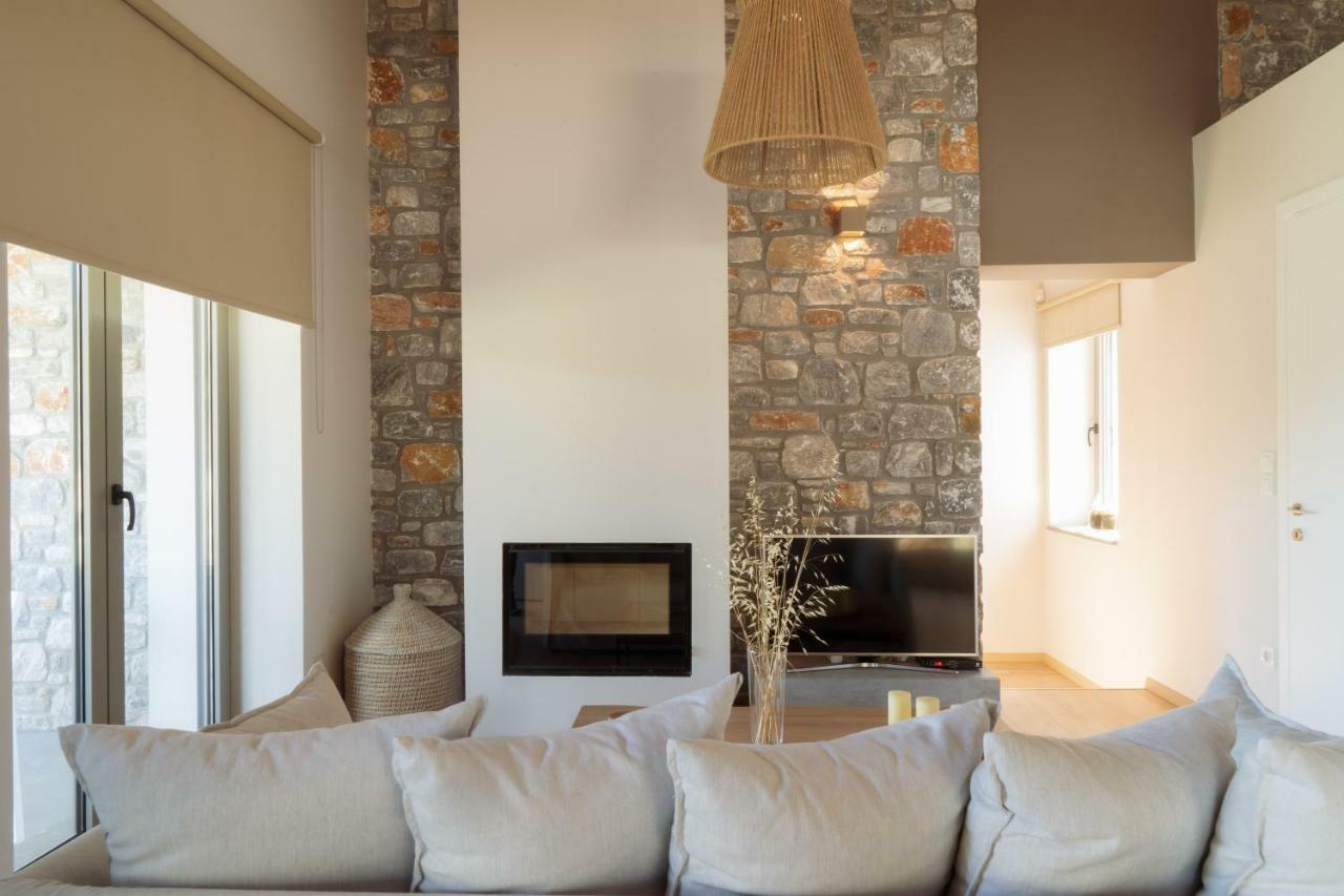 Elies Residences Luxury Apartments Mytilene Exterior photo